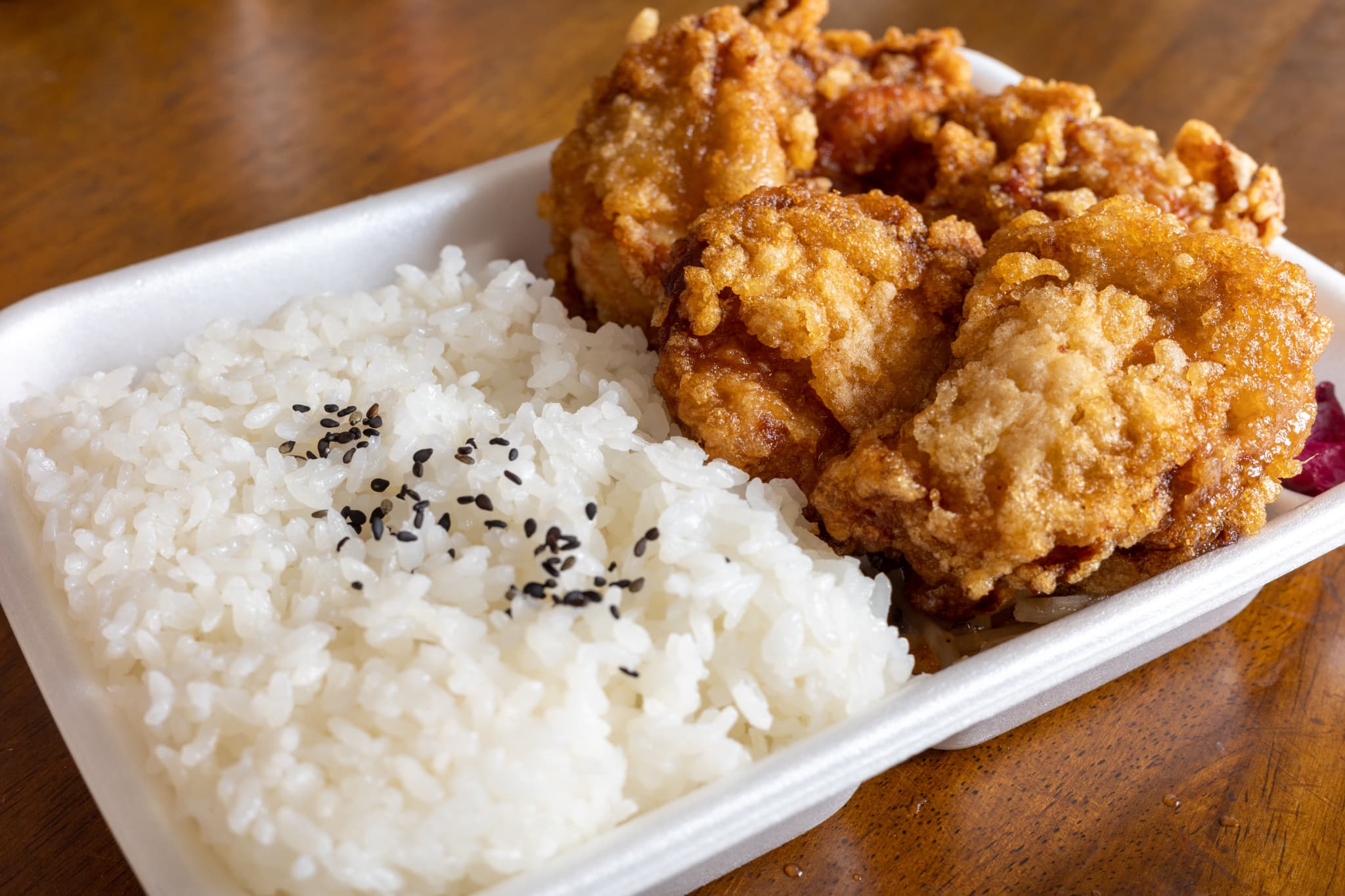 カラアゲ二ストの唐揚げ弁当